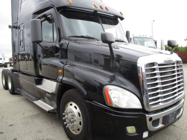 2 Units – 2014 Freightliner Cascadia 125 Sky Rise