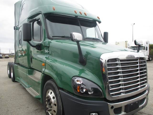 2 Units 2013 & 2014 Freightliner Cascadia125 Sky-Rise